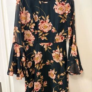 Donna Morgan Green Bell Sleeve Floral Dress with Pink Blooms